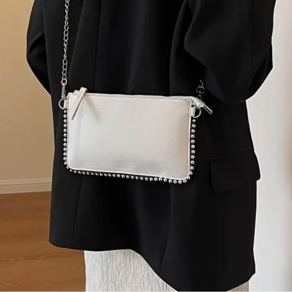 NWT WHITE CROSSBODY BEADED CHAIN STRAP 06